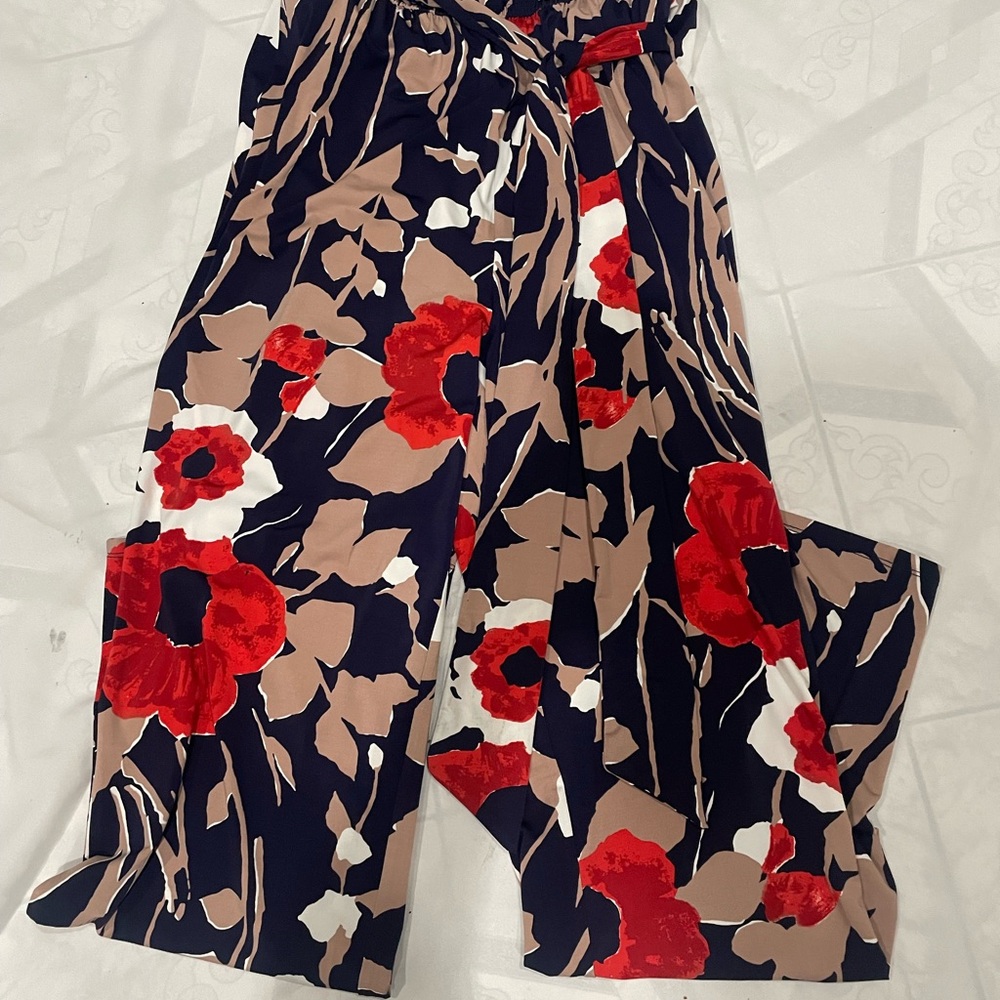 Trina Turk Black and Red Floral Jumpsuit New - Picture 11 of 11